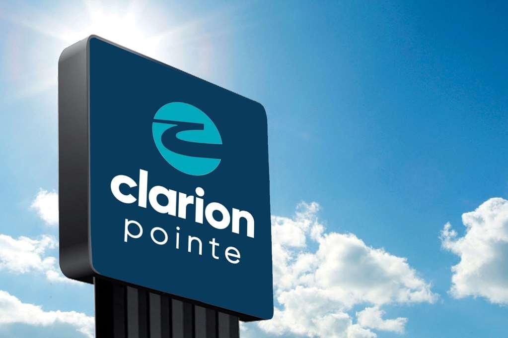 Clarion Pointe Winslow I-40 Exterior photo